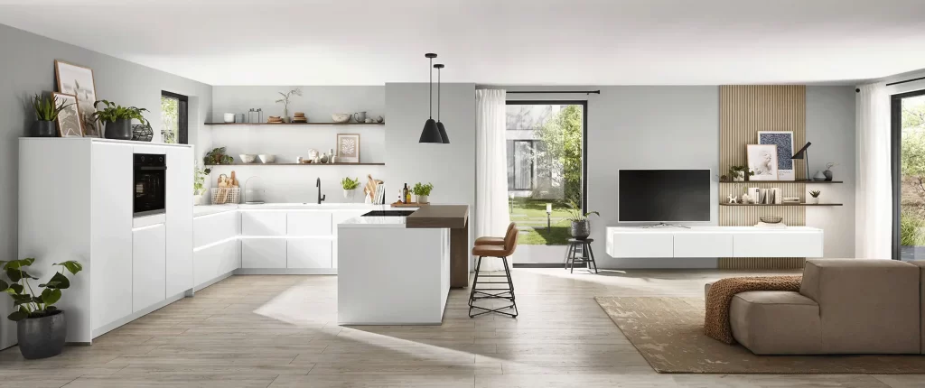 Sentido kitchen cabinet collection display. White high gloss cabinets in a U-shape kitchen layout